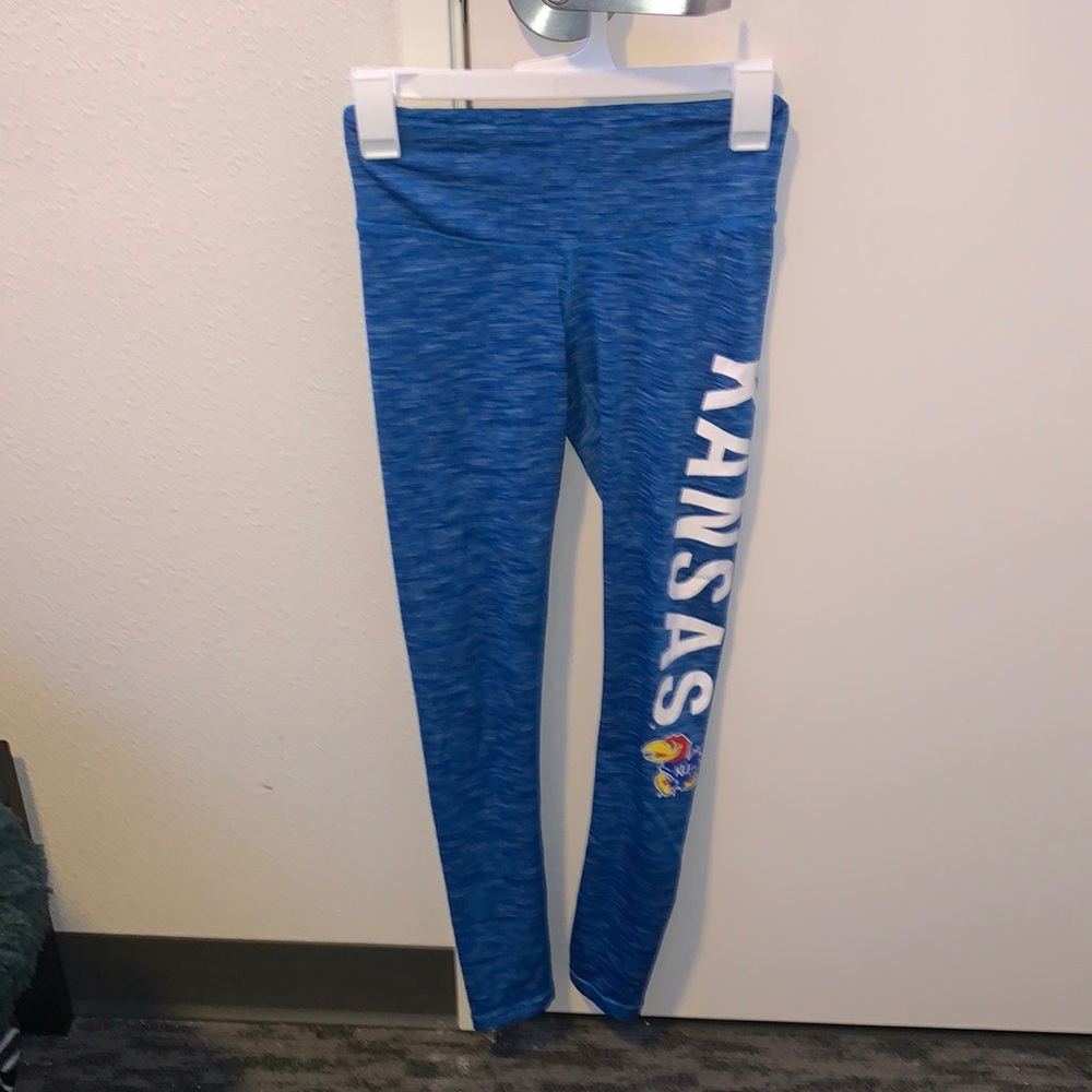 KU leggings